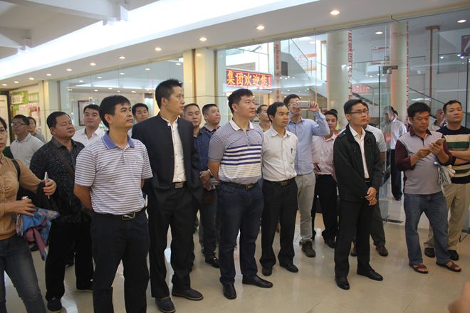 百色市統戰部干部培訓組到皇氏集團參觀(guān)考察
