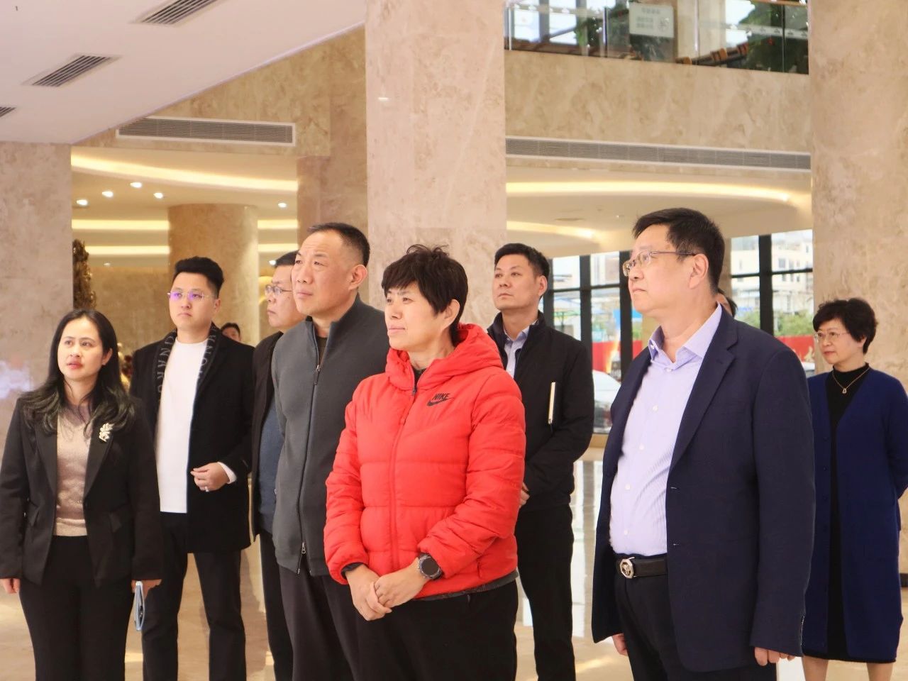 山東省泰安市人大常委會(huì )副主任王淑玲蒞臨皇氏集團考察調研
