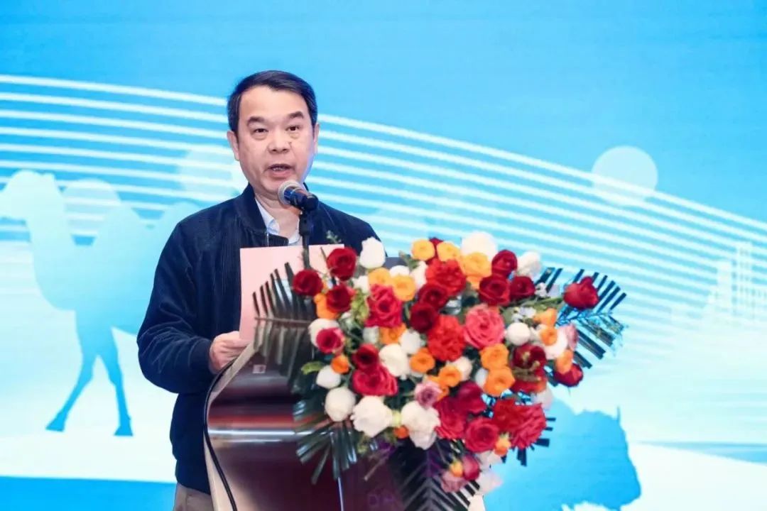 皇氏集團聚焦特種乳盛會(huì )，共謀中國特種乳產(chǎn)業(yè)發(fā)展大計